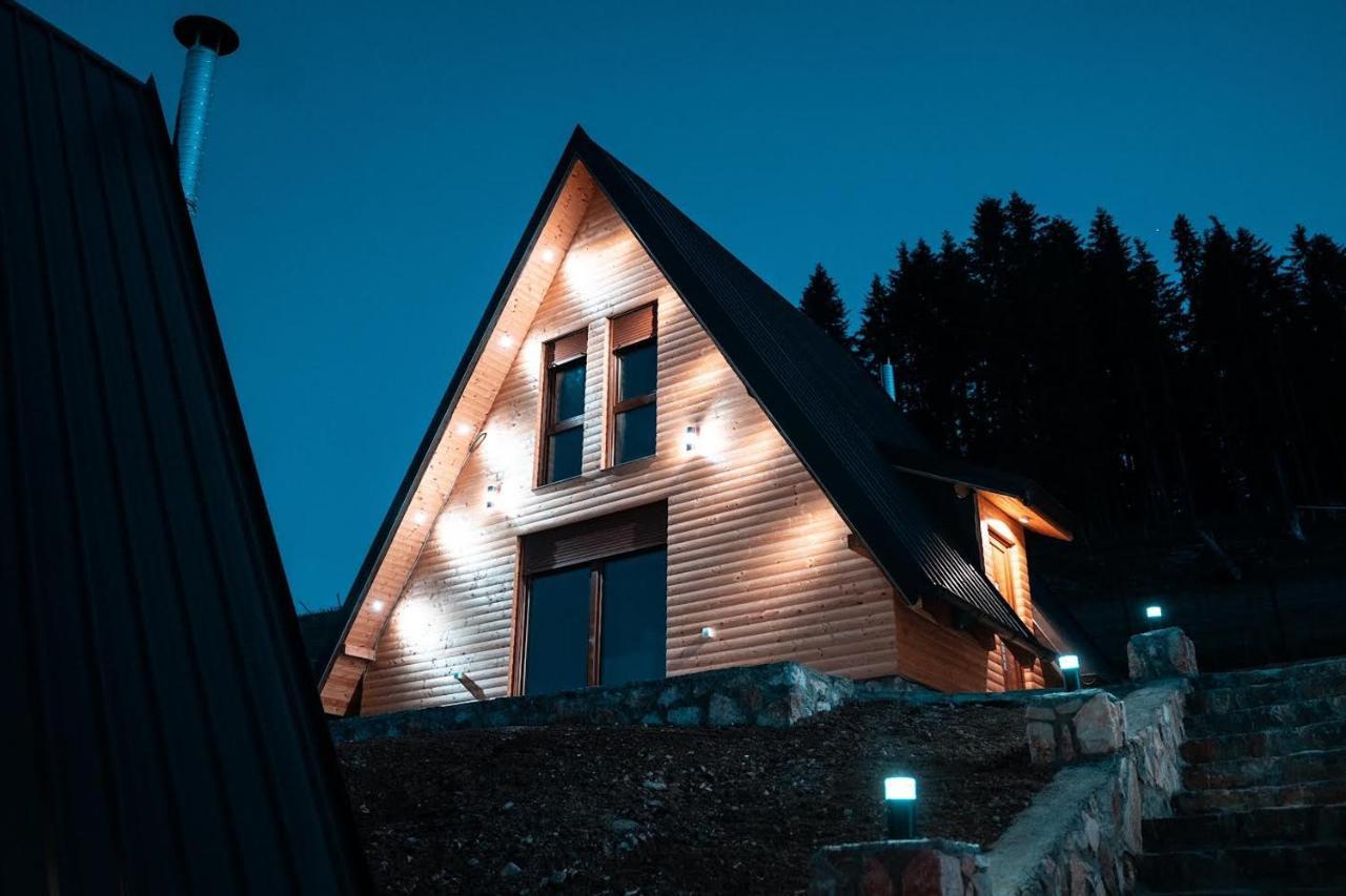 Villa Route Rugove Печ Екстериор снимка