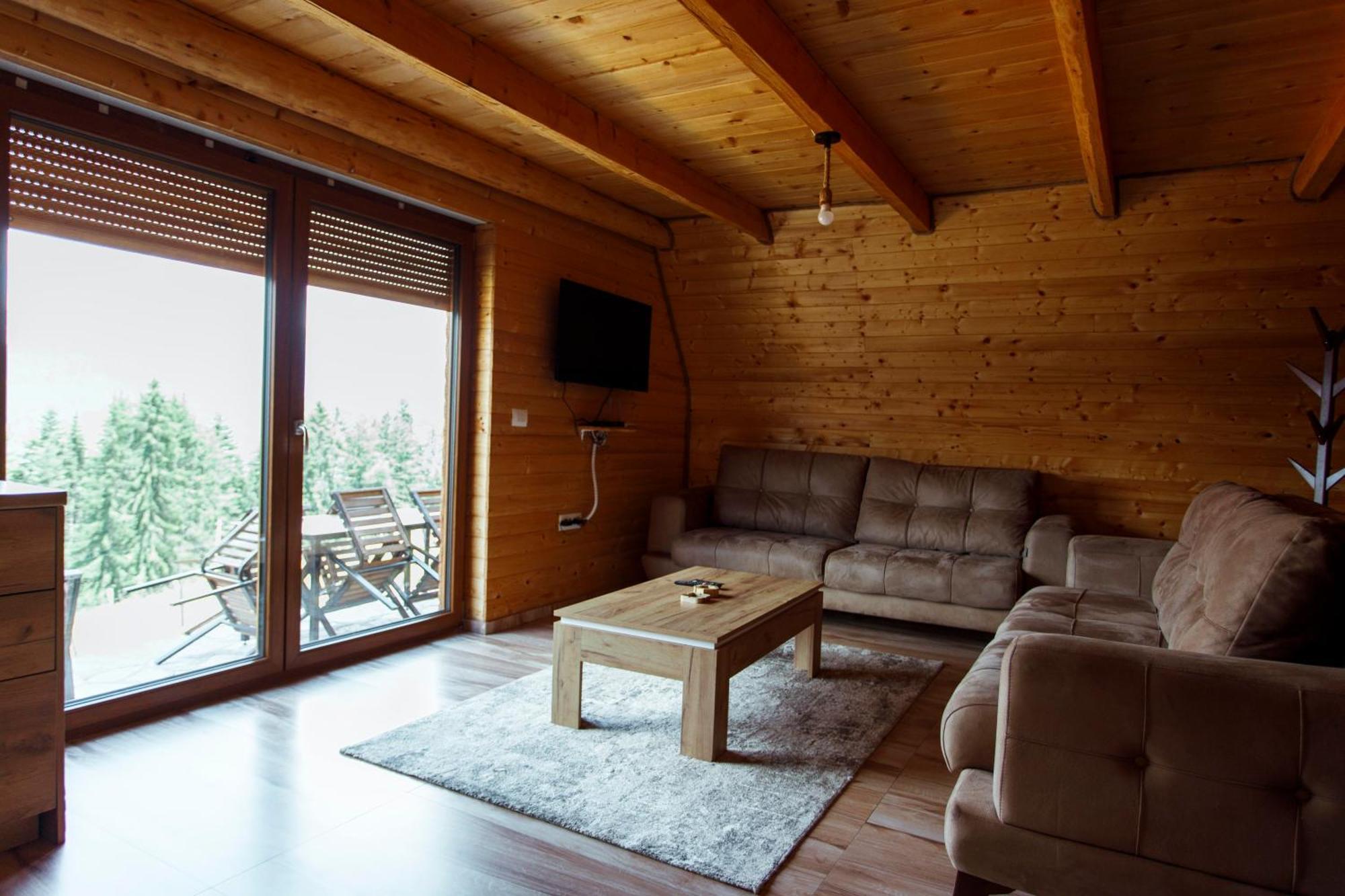 Villa Route Rugove Печ Екстериор снимка